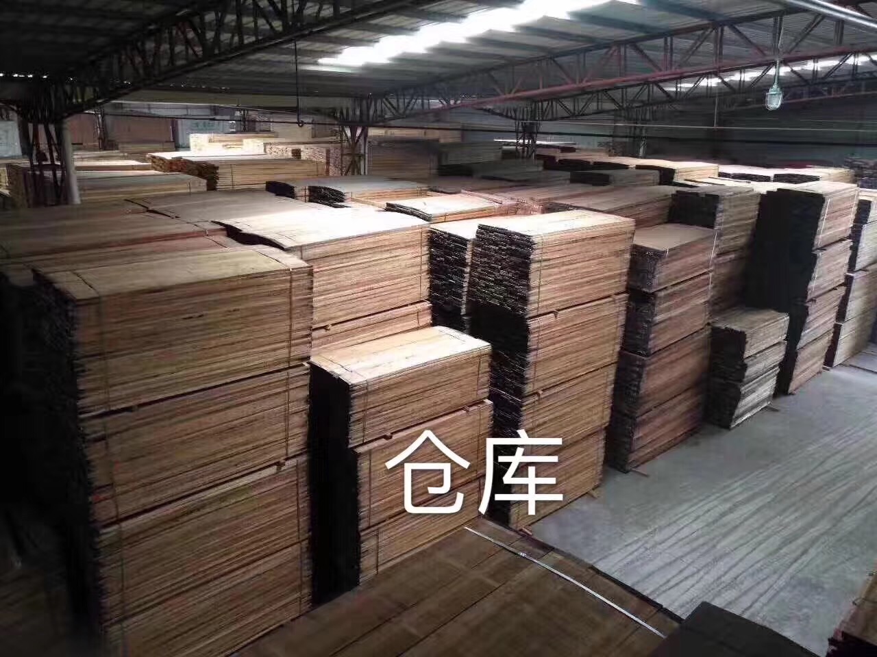 黃金胡桃木5.0-6.0到貨，顏色大美，極受歡迎。各位老板趕緊來下訂單咯。