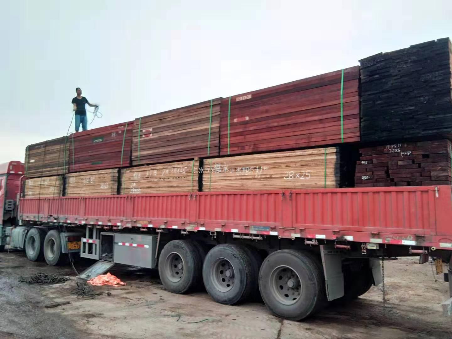 雙發(fā)木業(yè)巴花、紅花梨、沙比利迅速補貨裝柜，馬上到倉。